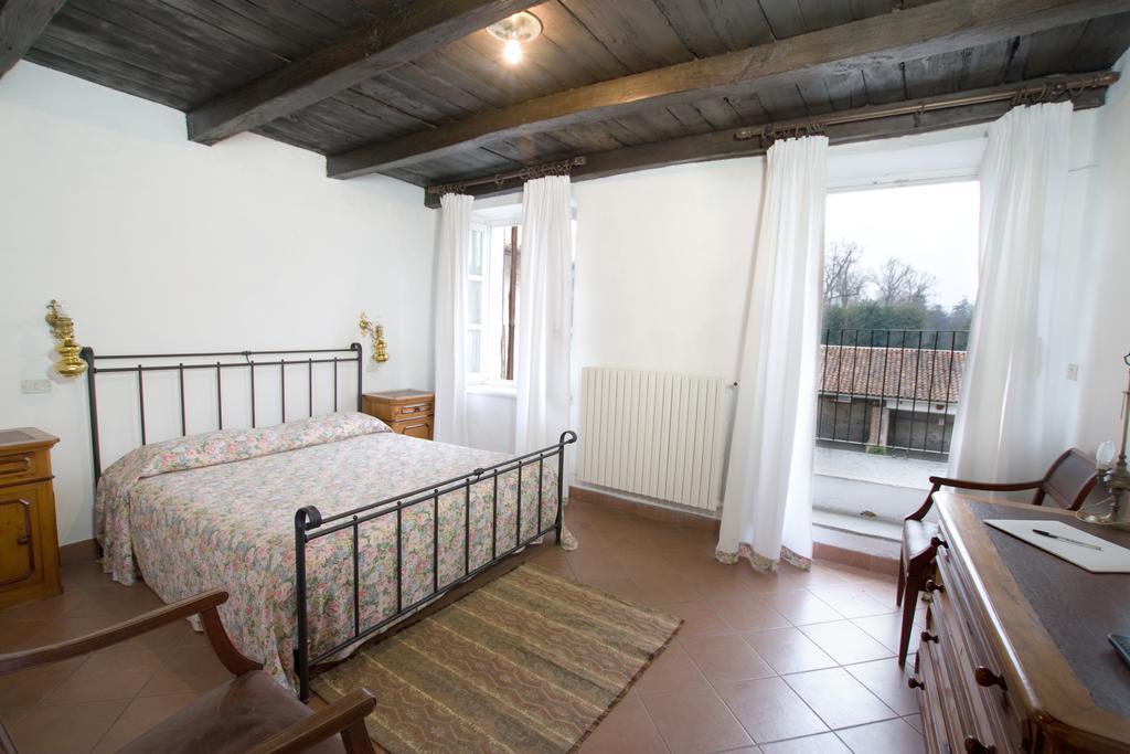 Agriturismo Il Torrione Pinerol Chambre photo